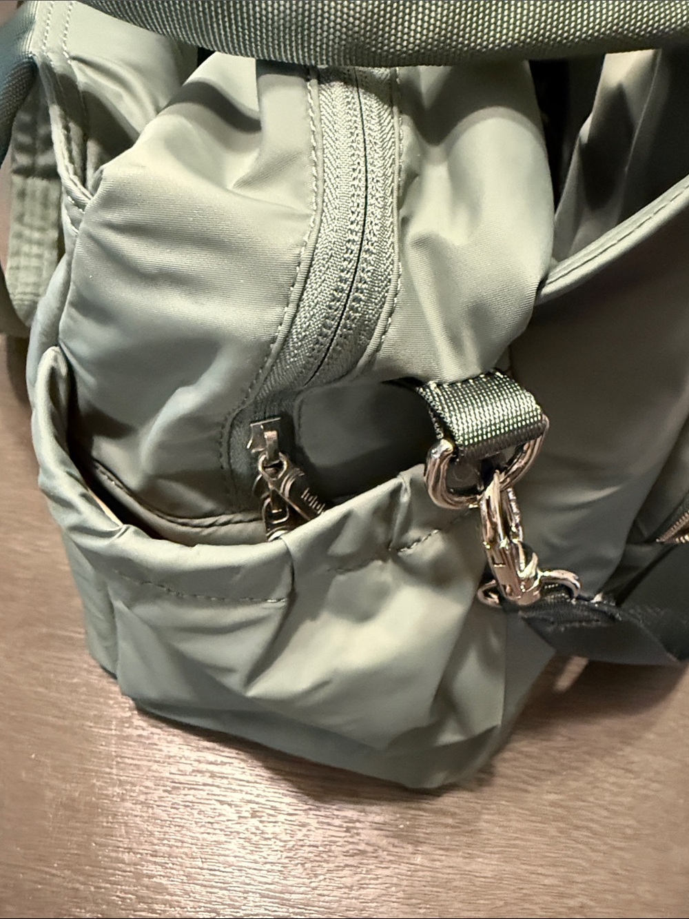 lululemon New Parent Tote Bag Green 20L - Picture 8 of 9